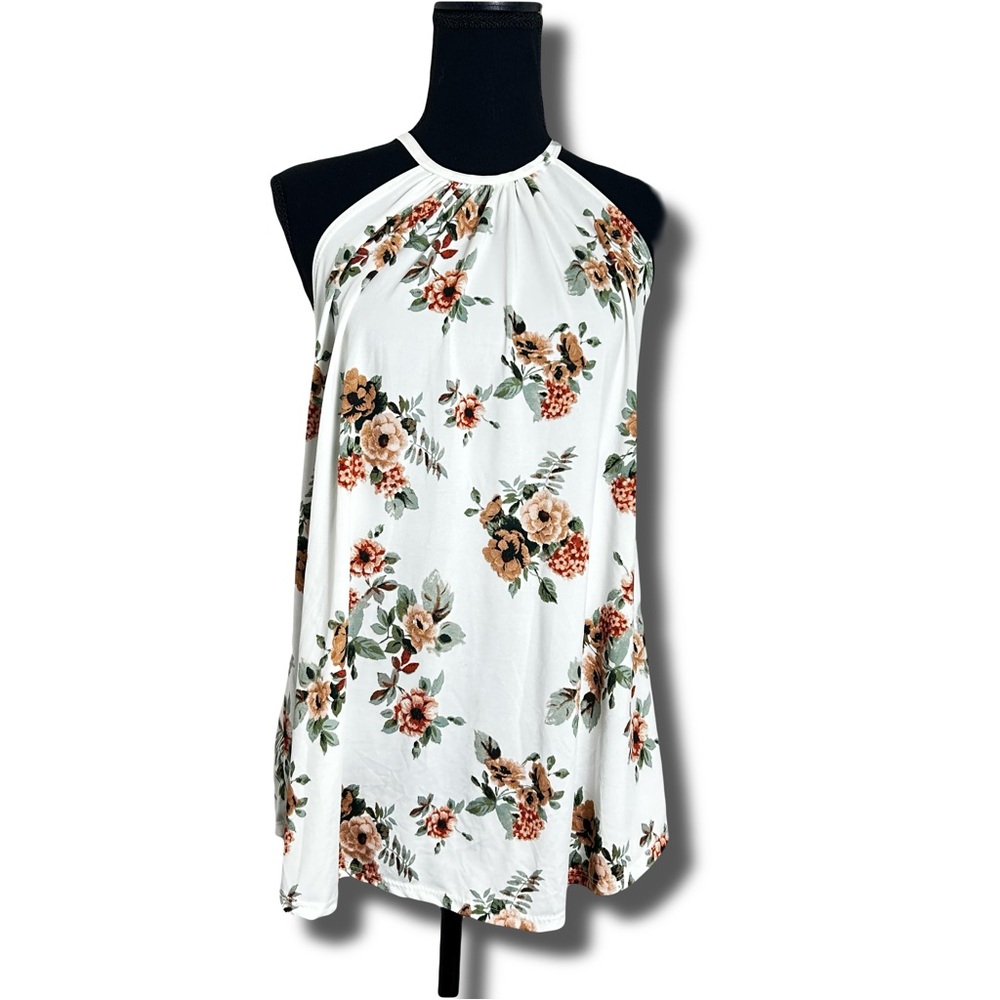🙀 3/$18 NWT First Love Floral Tank Halter